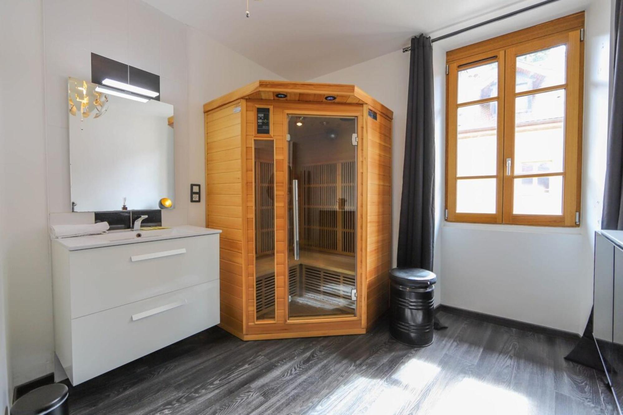 2 Bd Apartment With Sauna In The Center Of Annecy Exterior foto